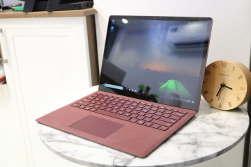 Surface Laptop ( i7/8GB/256GB )